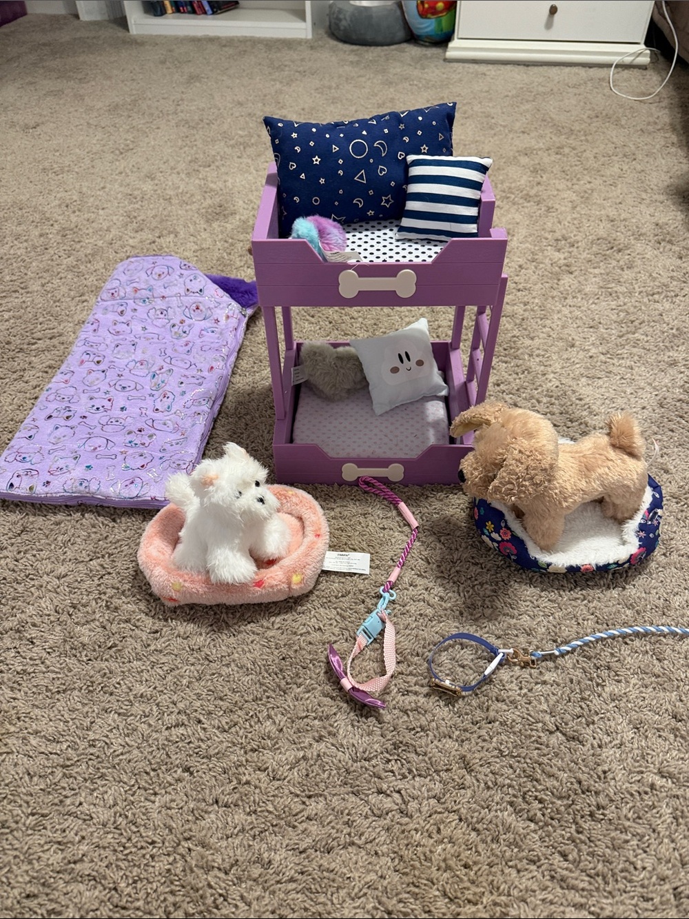 VEUC American Girl Purple Wooden Pet Bunk Bed with Navy & Striped Pillows